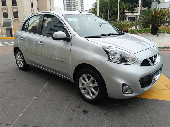 NISSAN MARCH 1.6 SV 16V FLEX 4P MANUAL
